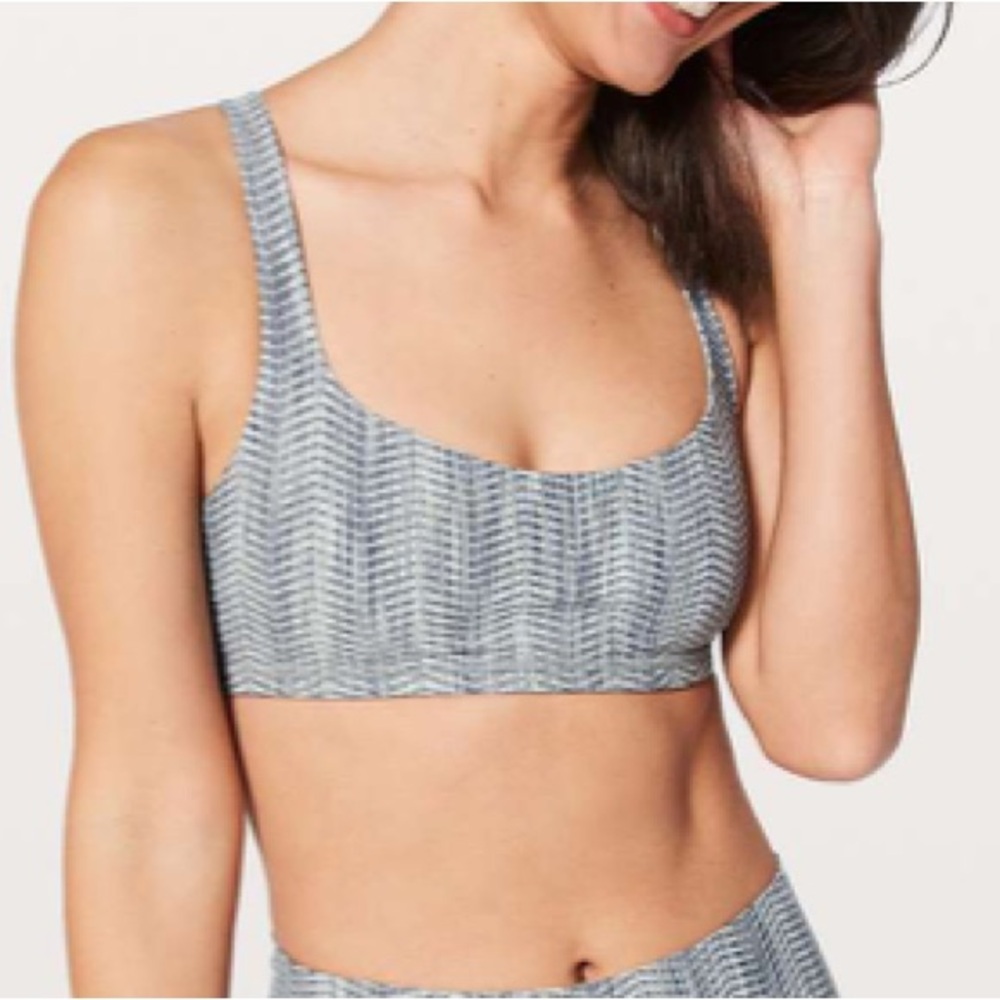 Lululemon Free To Be Bra